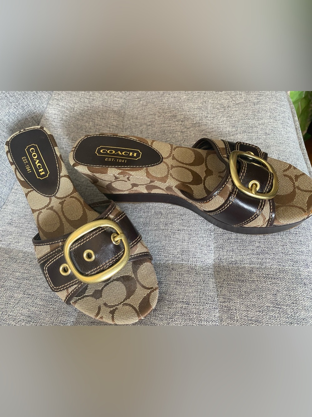 Coach Greta Brown Y2K Luxe Signature Brown Leather Slide Sandals Gold Buckle 7 - Picture 2 of 12